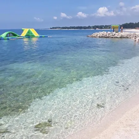 With Parking Space - 20794 Pula