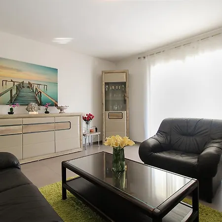 Apartment With A Parking Space - 20794 Pula