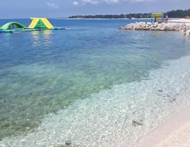 With Parking Space - 20794 Pula