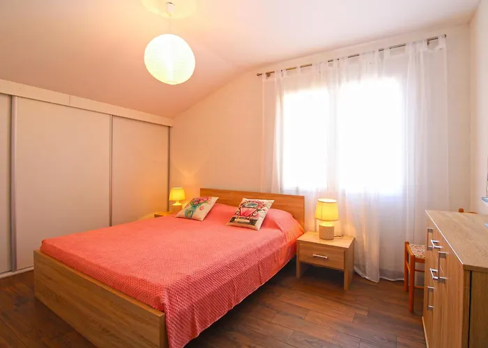 Apartamento With Parking Space - 20794 Pula